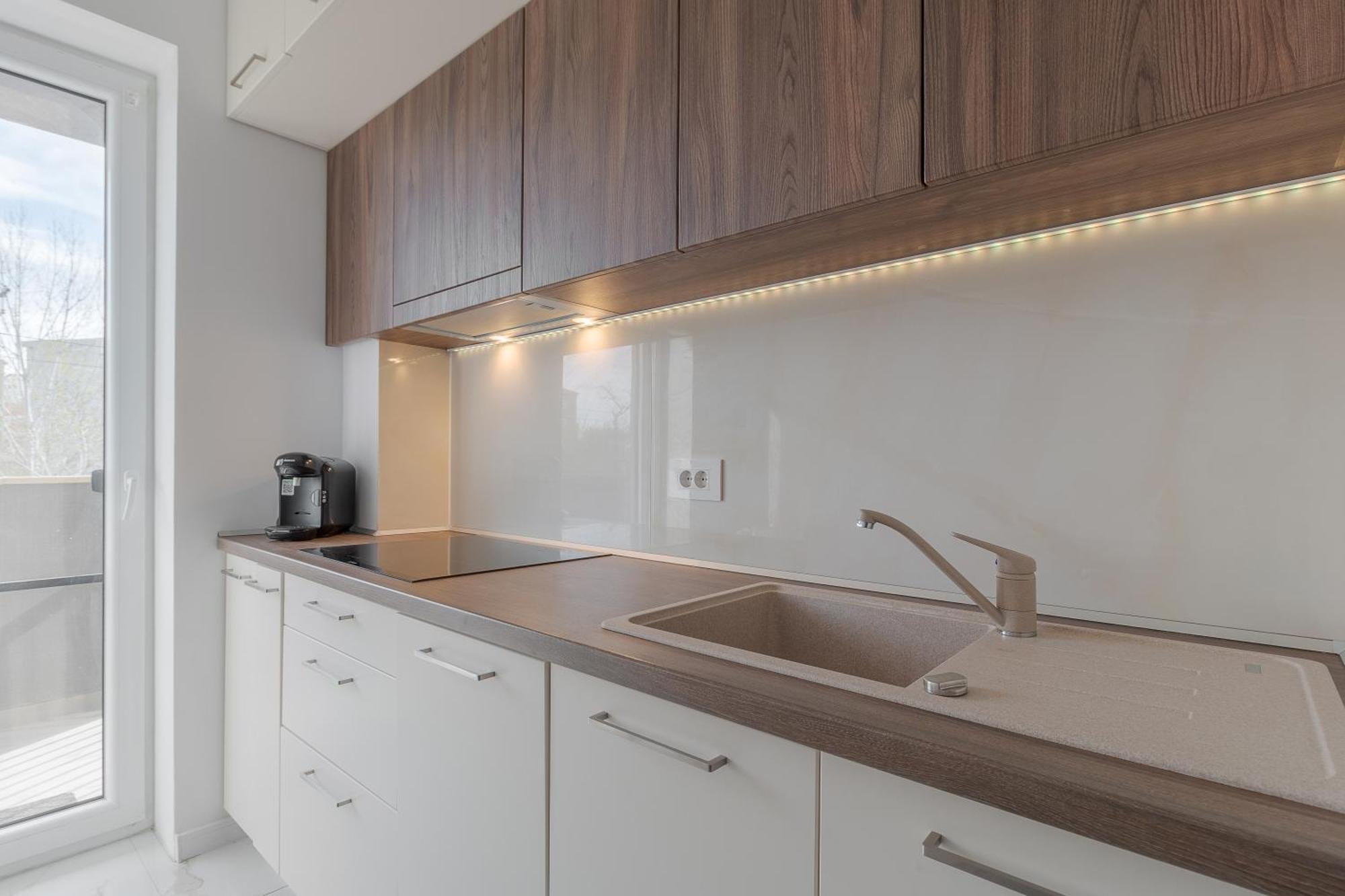 Riverside Retreat Oradea Εξωτερικό φωτογραφία