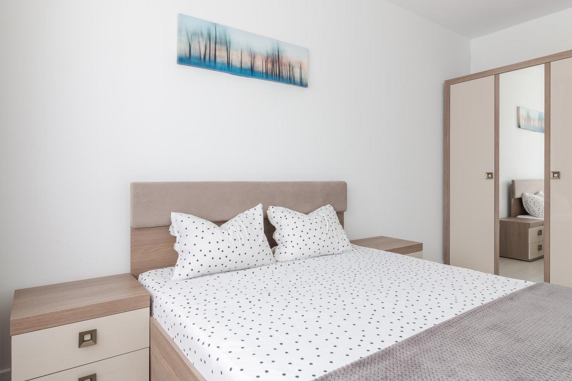 Riverside Retreat Oradea Εξωτερικό φωτογραφία